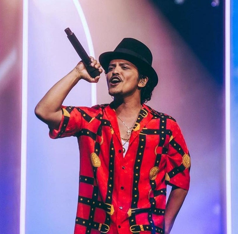 Bruno Mars está de regresso Rádio Geice